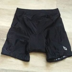 New Baleaf Women's Black Padded Cycling Shorts L